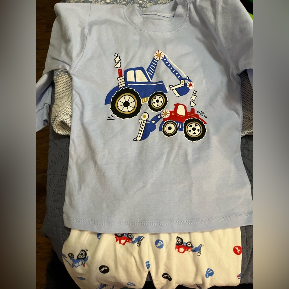 Boutique boys pajamas size 3-4